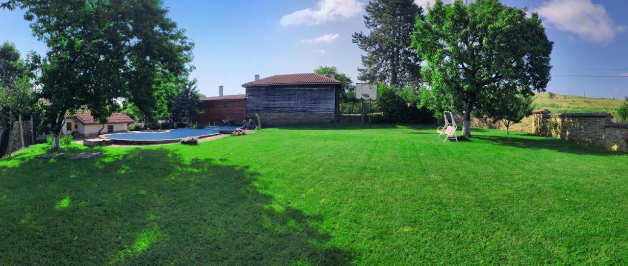 Хаджикольовата Къща Villa Medven Luaran gambar